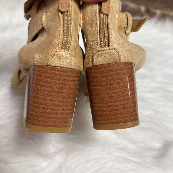 Tan Faux Suede Women’s Peep Toe Block Heel Shoe Size 12 - Picture 7 of 11